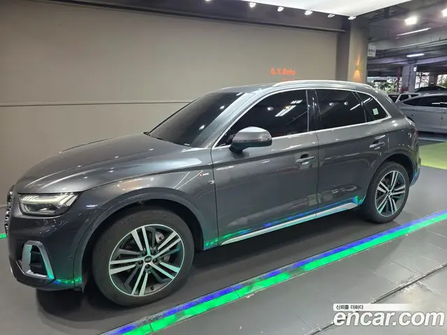 Audi Q5, 2021, 106 985 км