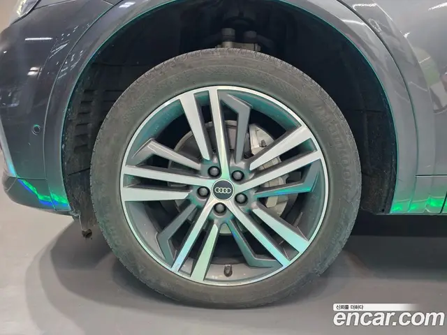 Audi Q5 2021 2.0 АКПП, миниатюра 5