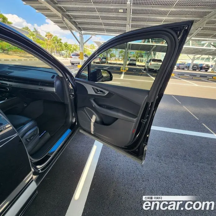 Audi Q7 2019 2.0 АКПП, фото 18