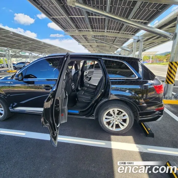 Audi Q7 2019 2.0 АКПП, фото 19