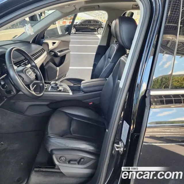 Audi Q7 2019 2.0 АКПП, миниатюра 7