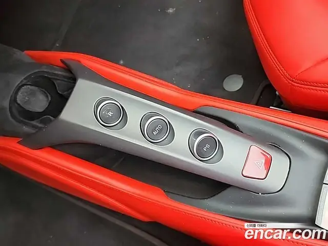 Ferrari 488 2017 3.9 АКПП, миниатюра 8 Ferrari 488 2017 3.9 АКПП, миниатюра 8