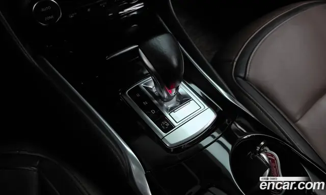 Infiniti Q30 2019 2.0 АКПП, миниатюра 12