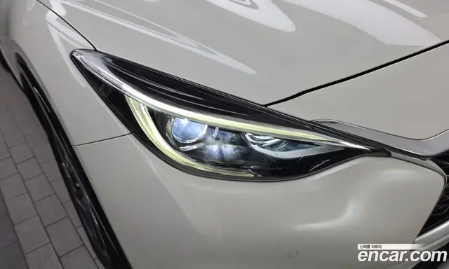Infiniti Q30 2019 2.0 АКПП, миниатюра 8 Infiniti Q30 2019 2.0 АКПП, миниатюра 8