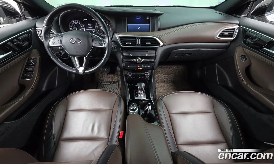 Infiniti Q30 2019 2.0 АКПП, фото 10 Infiniti Q30 2019 2.0 АКПП, фото 10