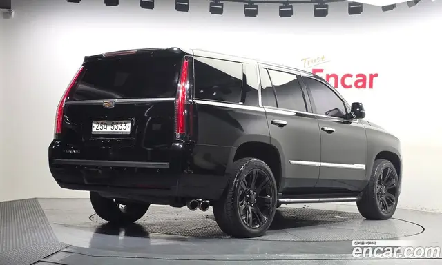 Cadillac Escalade 2017 6.2 АКПП, миниатюра 2