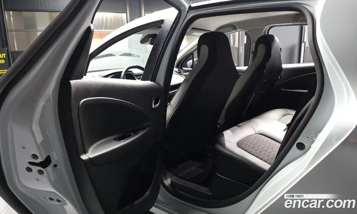 Renault (Samsung) Zoe 2021 0.2 АКПП, фото 16