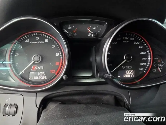 Audi R8 2013 5.2 АКПП, миниатюра 7