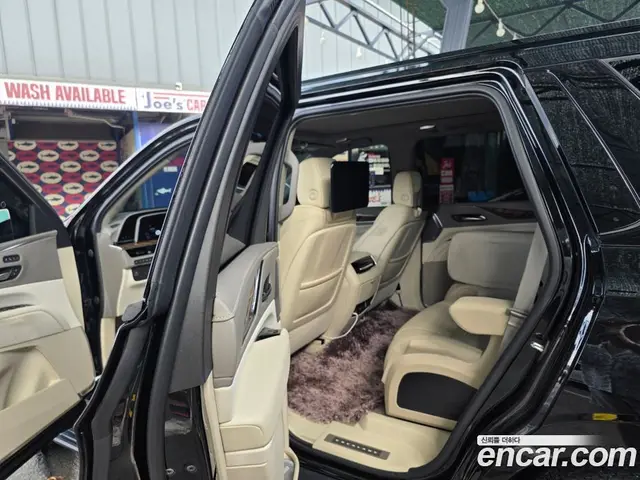 Cadillac Escalade 2023 6.2 АКПП, миниатюра 12