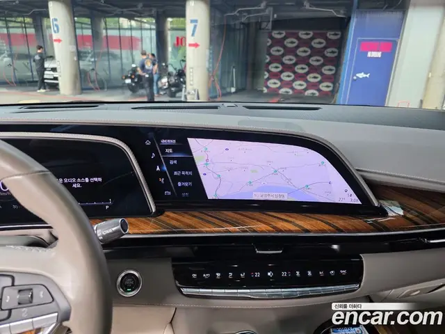 Cadillac Escalade 2023 6.2 АКПП, миниатюра 7