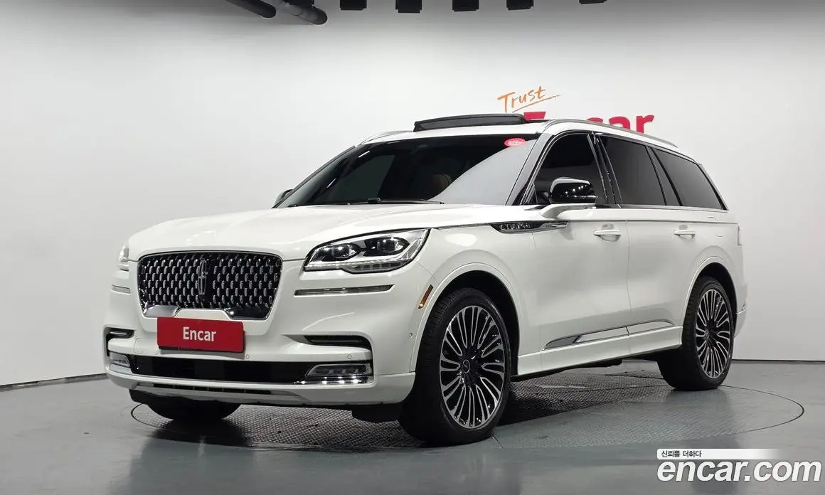 Lincoln Aviator 2023 3.0 АКПП, фото 1 Lincoln Aviator 2023 3.0 АКПП, фото 1