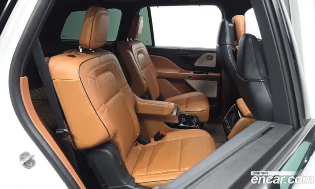 Lincoln Aviator 2023 3.0 АКПП, миниатюра 11 Lincoln Aviator 2023 3.0 АКПП, миниатюра 11