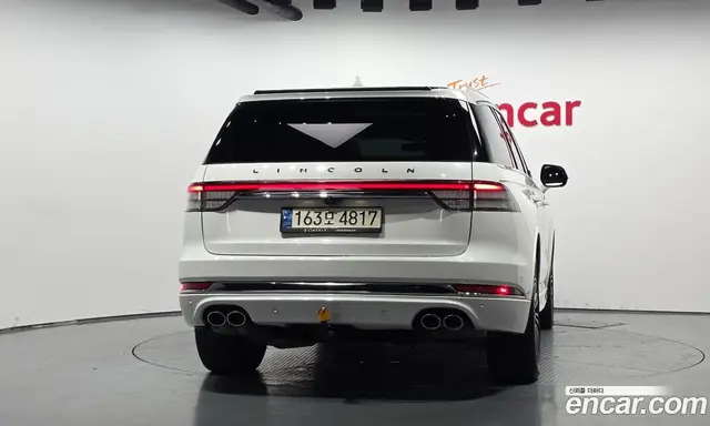 Lincoln Aviator 2023 3.0 АКПП, миниатюра 4 Lincoln Aviator 2023 3.0 АКПП, миниатюра 4