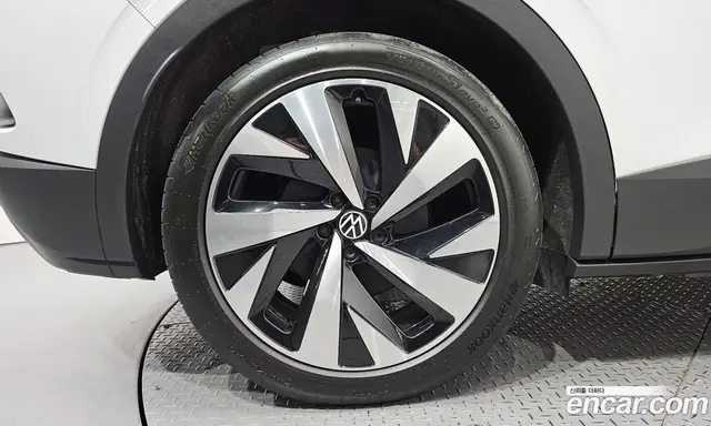 Volkswagen ID.4 2023 0.2 АКПП, миниатюра 6