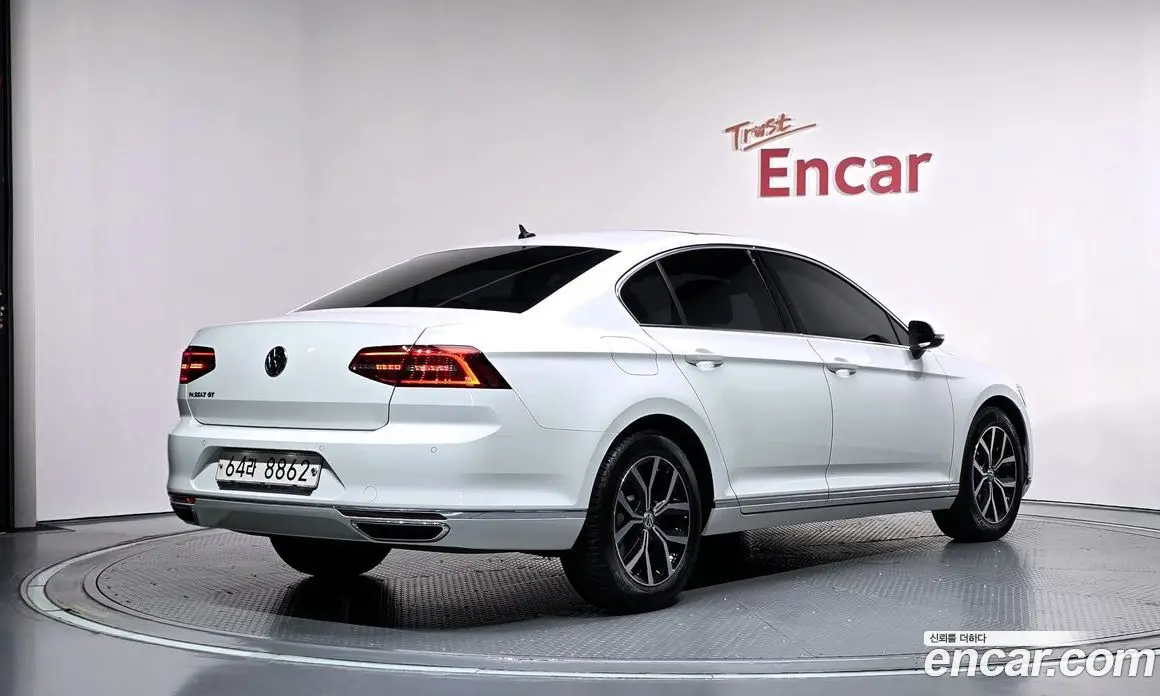 Volkswagen Passat 2018 2.0 АКПП, фото 2 Volkswagen Passat 2018 2.0 АКПП, фото 2