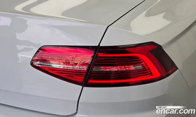 Volkswagen Passat 2018 2.0 АКПП, миниатюра 9 Volkswagen Passat 2018 2.0 АКПП, миниатюра 9