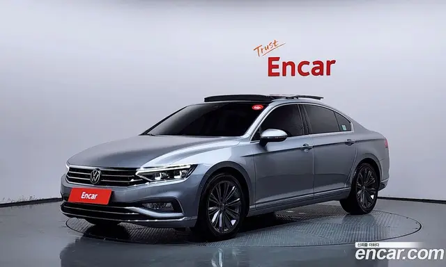 Volkswagen Passat, 2022, 50 367 км Volkswagen Passat, 2022, 50 367 км