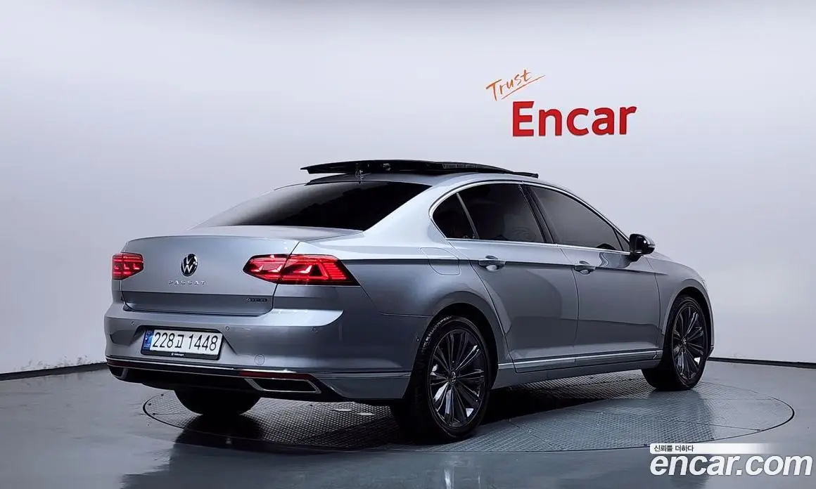 Volkswagen Passat 2022 2.0 АКПП, фото 2 Volkswagen Passat 2022 2.0 АКПП, фото 2