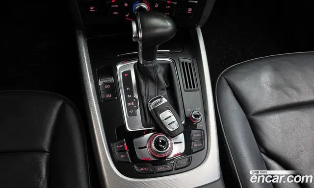 Audi Q5 2014 2.0 АКПП, миниатюра 9