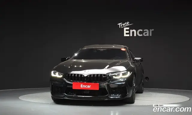 BMW M8 2024 4.4 АКПП, миниатюра 3