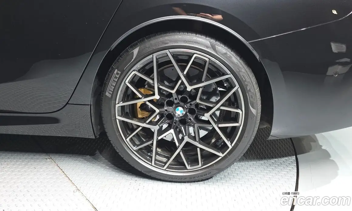 BMW M8 2024 4.4 АКПП, фото 7