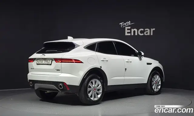 Jaguar E-Pace 2018 2.0 АКПП, миниатюра 2