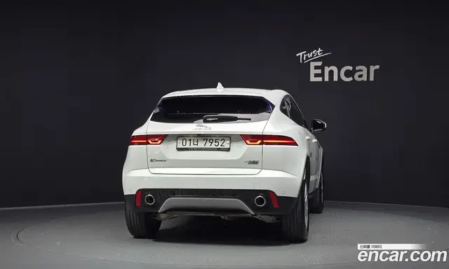 Jaguar E-Pace 2018 2.0 АКПП, миниатюра 4