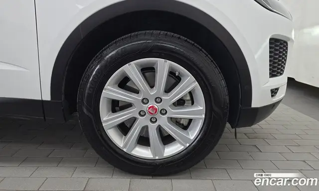 Jaguar E-Pace 2018 2.0 АКПП, миниатюра 7