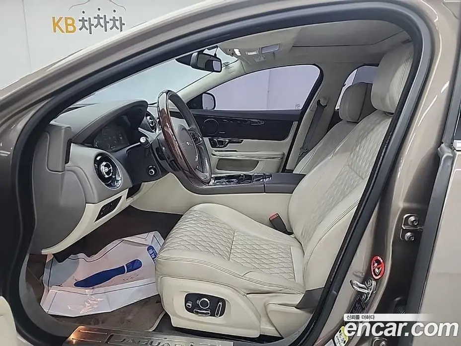 Jaguar XJ 2017 3.0 АКПП, фото 11