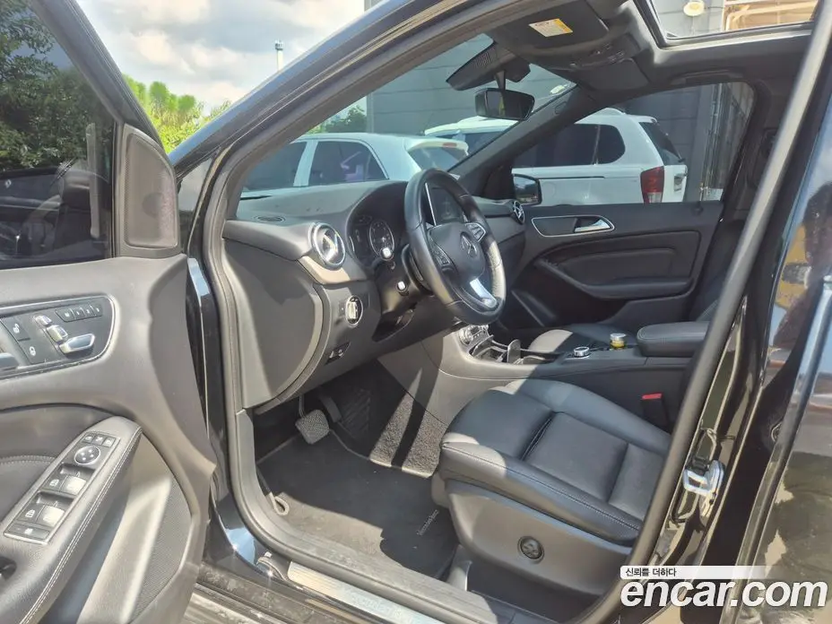 Mercedes-Benz B-Class 2017 2.1 АКПП, фото 13