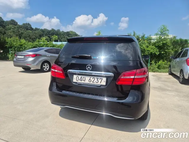 Mercedes-Benz B-Class 2017 2.1 АКПП, миниатюра 4