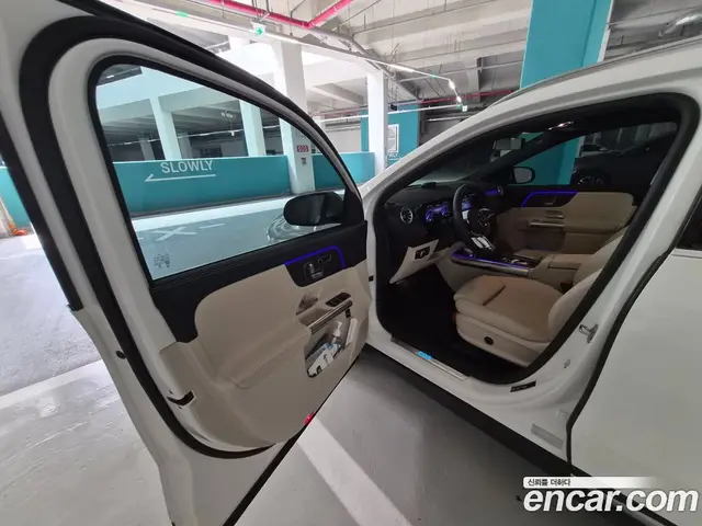 Mercedes-Benz EQA 2025 0.4 АКПП, миниатюра 4