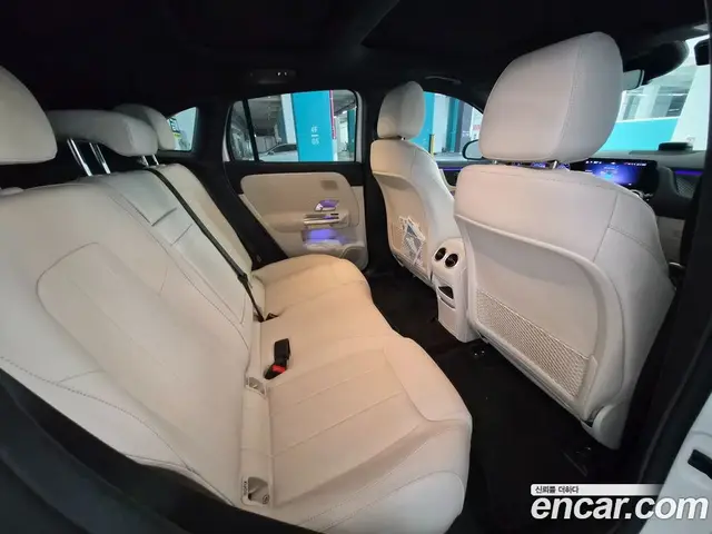 Mercedes-Benz EQA 2025 0.4 АКПП, миниатюра 6