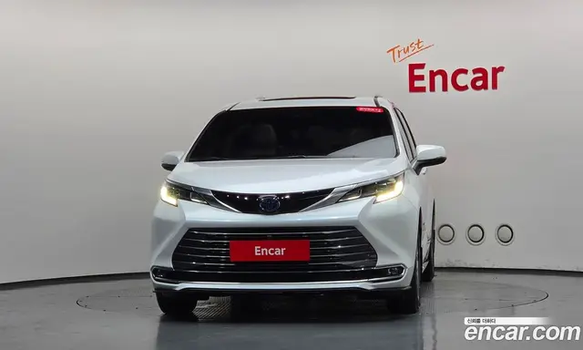Toyota Sienna 2024 2.5 АКПП, миниатюра 2