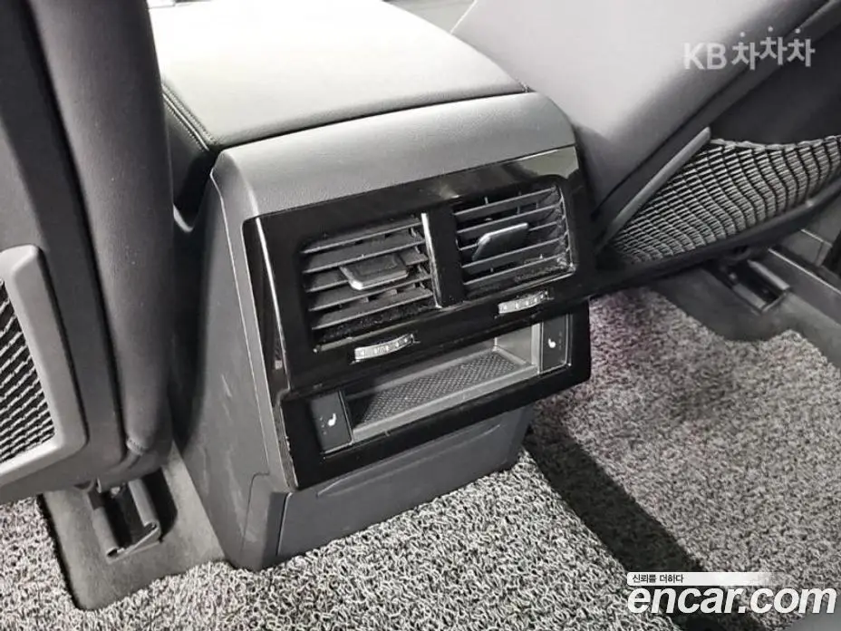 Volkswagen Touareg 2023 3.0 АКПП, фото 13