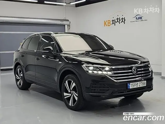 Volkswagen Touareg 2023 3.0 АКПП, миниатюра 4