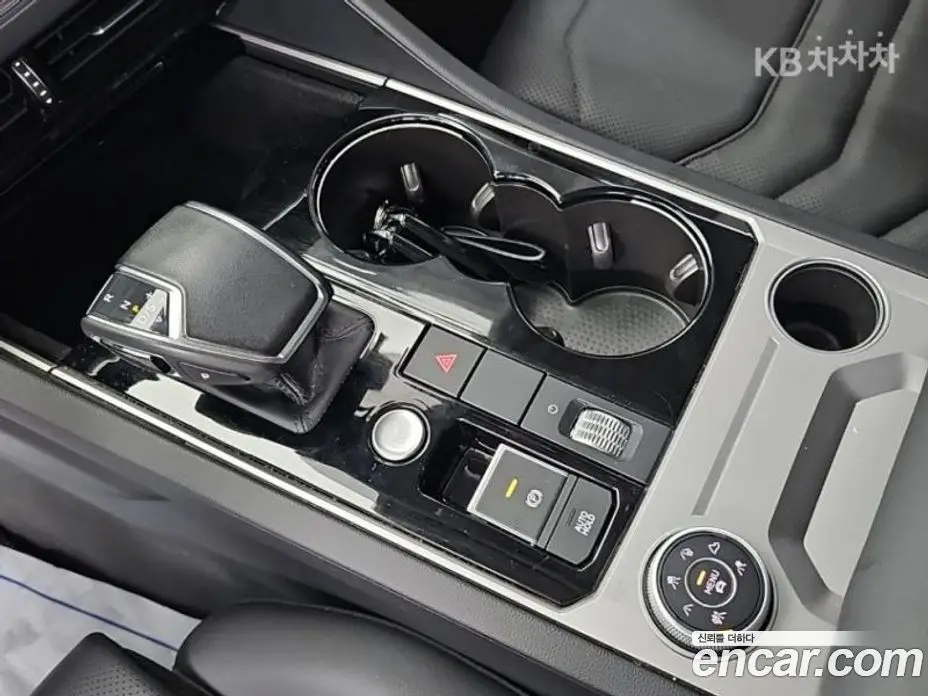 Volkswagen Touareg 2023 3.0 АКПП, фото 8