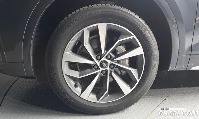 Audi Q5 2023 2.0 АКПП, миниатюра 5 Audi Q5 2023 2.0 АКПП, миниатюра 5