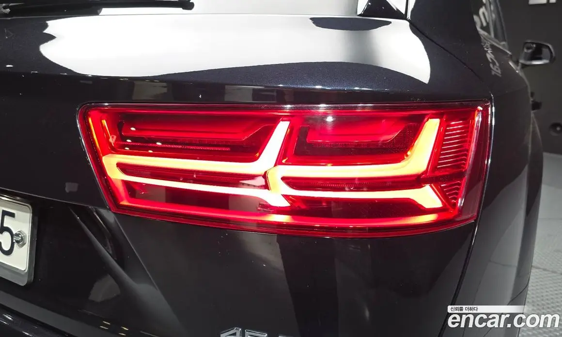 Audi Q7 2019 2.0 АКПП, фото 9