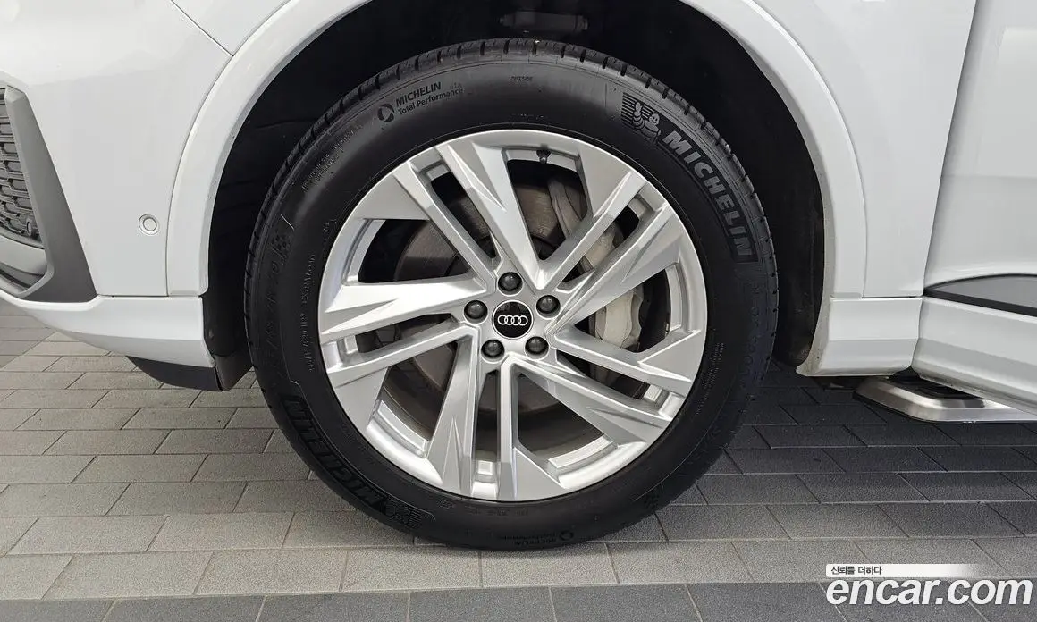 Audi Q7 2021 3.0 АКПП, фото 5