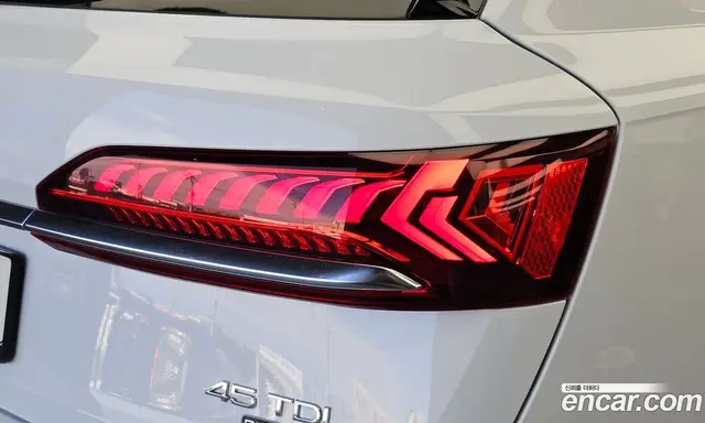 Audi Q7 2021 3.0 АКПП, миниатюра 9
