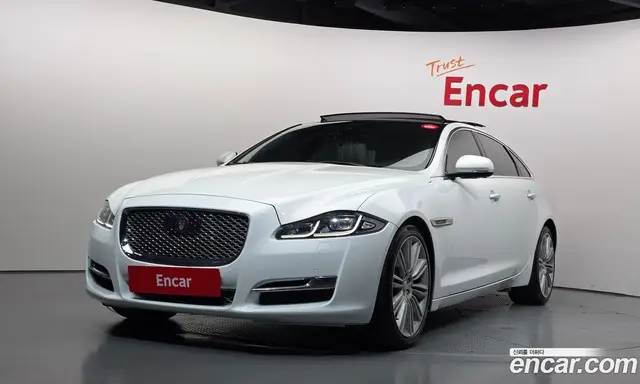 Jaguar XJ, 2016, 250 293 км Jaguar XJ, 2016, 250 293 км