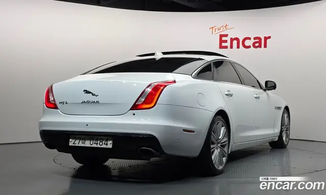 Jaguar XJ 2016 3.0 АКПП, миниатюра 2