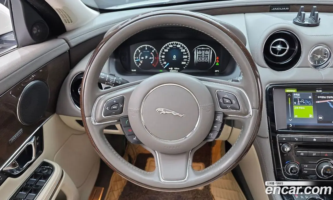 Jaguar XJ 2016 3.0 АКПП, фото 13