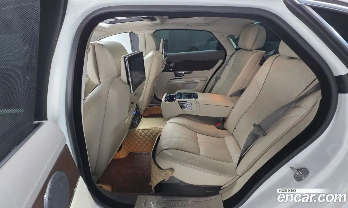Jaguar XJ 2016 3.0 АКПП, фото 17