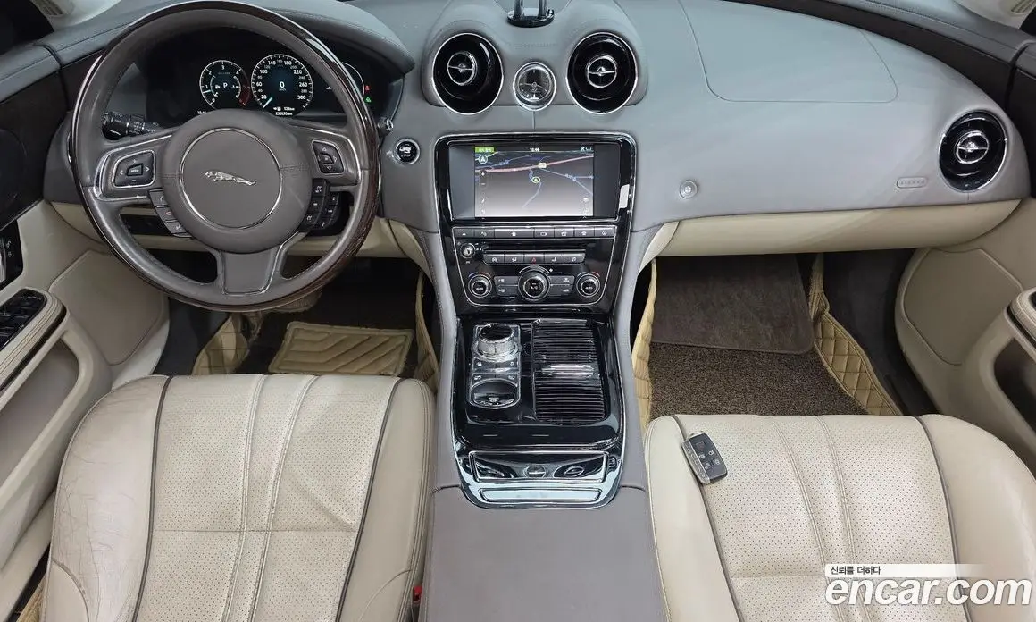 Jaguar XJ 2016 3.0 АКПП, фото 7