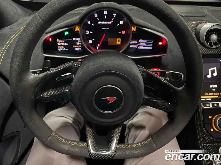 McLaren 650S 2016 3.8 АКПП, фото 13 McLaren 650S 2016 3.8 АКПП, фото 13