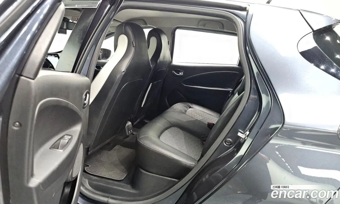 Renault (Samsung) Zoe 2021 0.2 АКПП, фото 16