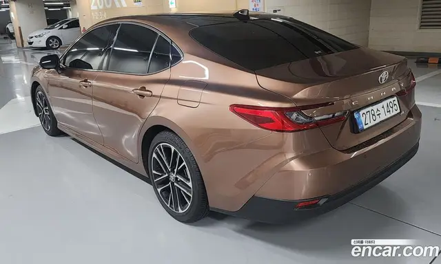 Toyota Camry 2025 2.5 АКПП, миниатюра 2