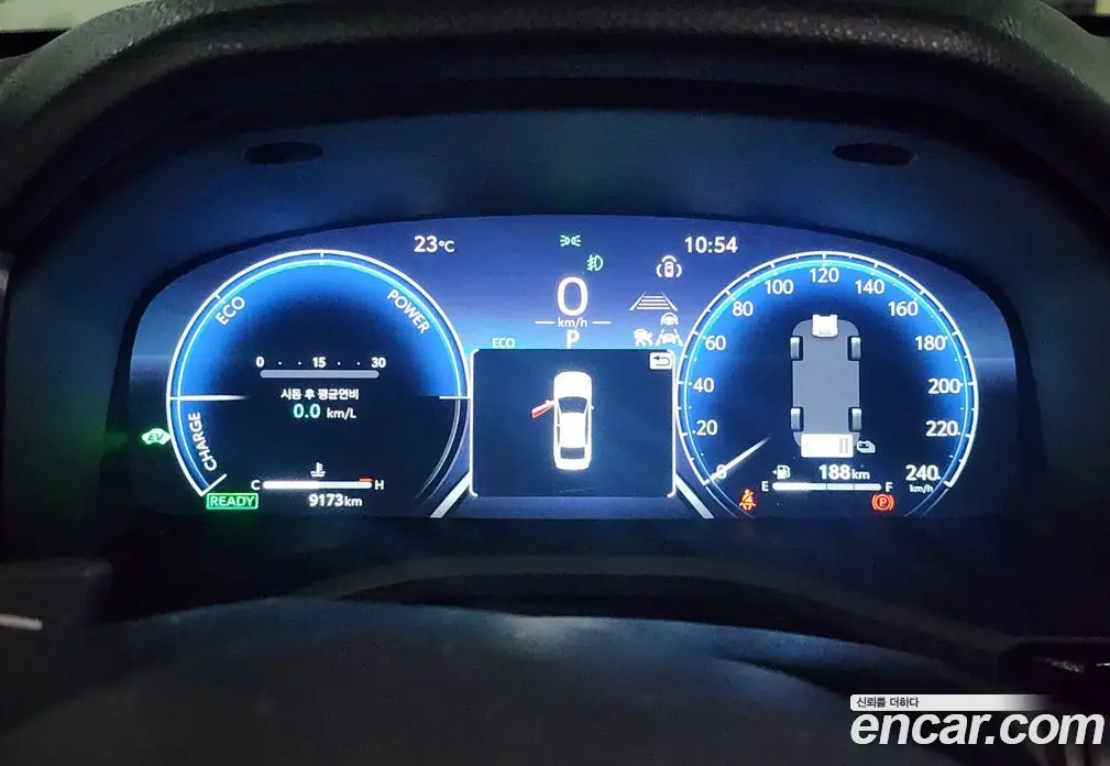 Toyota Camry 2025 2.5 АКПП, фото 8